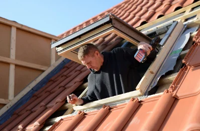 Pose de fenêtres de toit Velux à Chemy